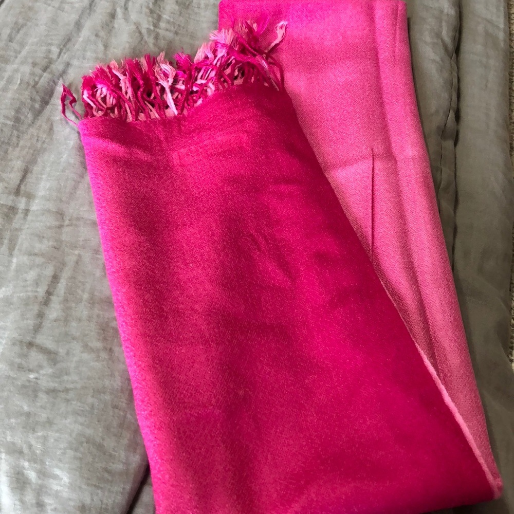 Aumbry pink pashmina
